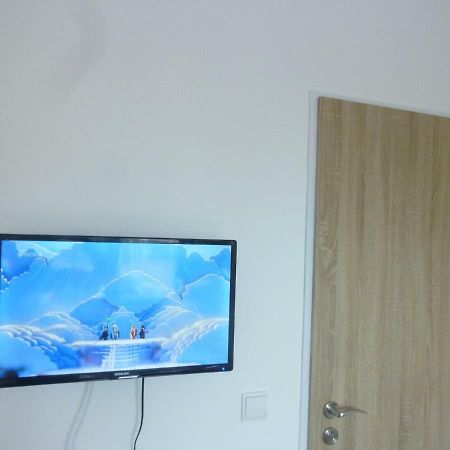Apartman Van Ng Прага Екстериор снимка
